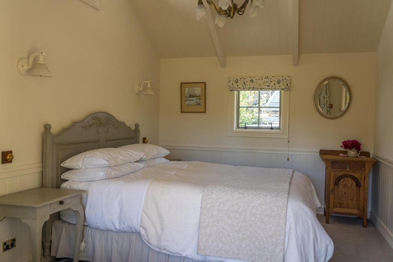 Aldourie Lodge Lac Tekapo Extérieur photo